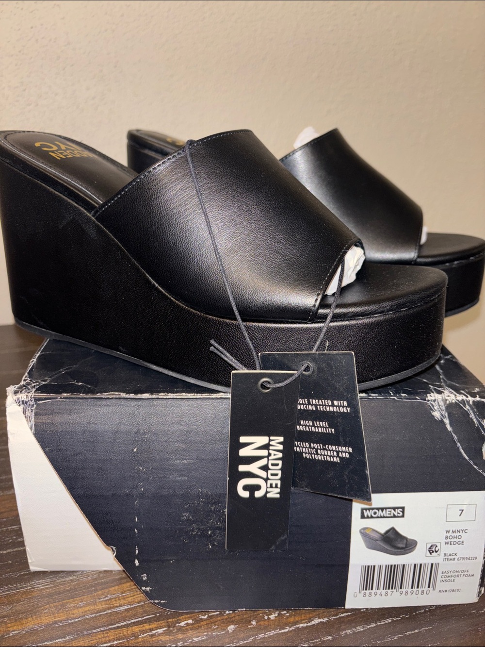 Madden NYC Women's Black Wedge Slide
